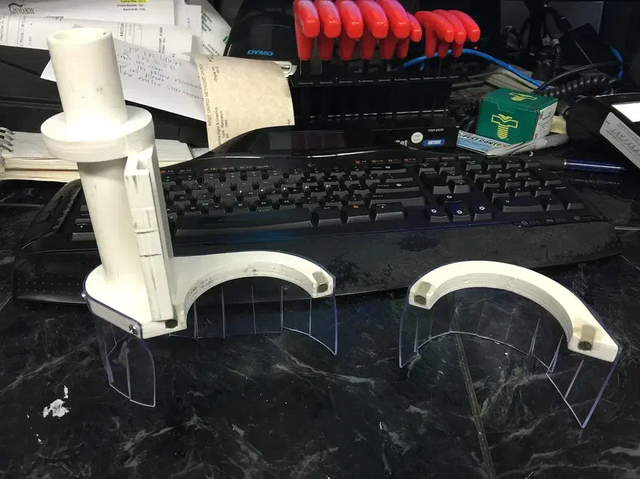 Stuart Campbell’s physical split dust shoe with a white hose riser and clear vinyl skirt