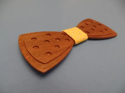 Simple engraved bow tie