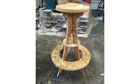 Atomic Stool 1