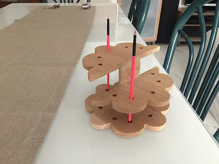 brushes flower stand 