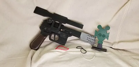 Han Rubber Band gun