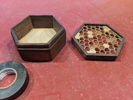 HoneyComb Box