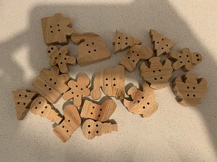 2020 xmas napkin buttons