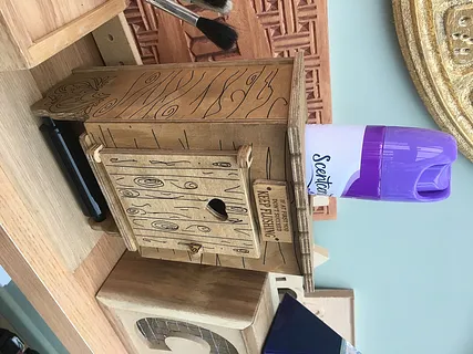 Toilet Roll Holder Cut Out 