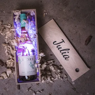 Personalized Wine Box