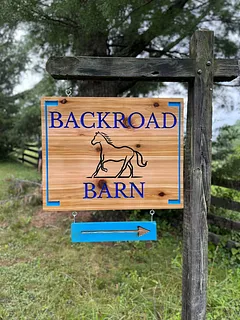 Back Road Barn (Barn, Stall and More Signs)