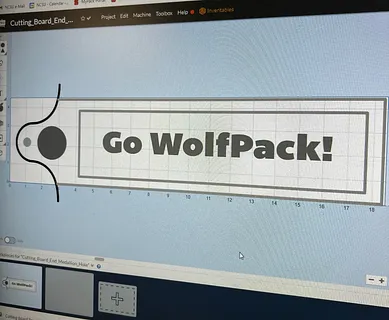 Cutting_Board_End_Medallion_Hole