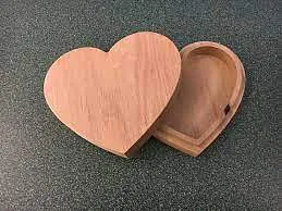 Copy of Heart shaped box with basic lid