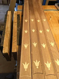 Sheraton Inlaid table leg